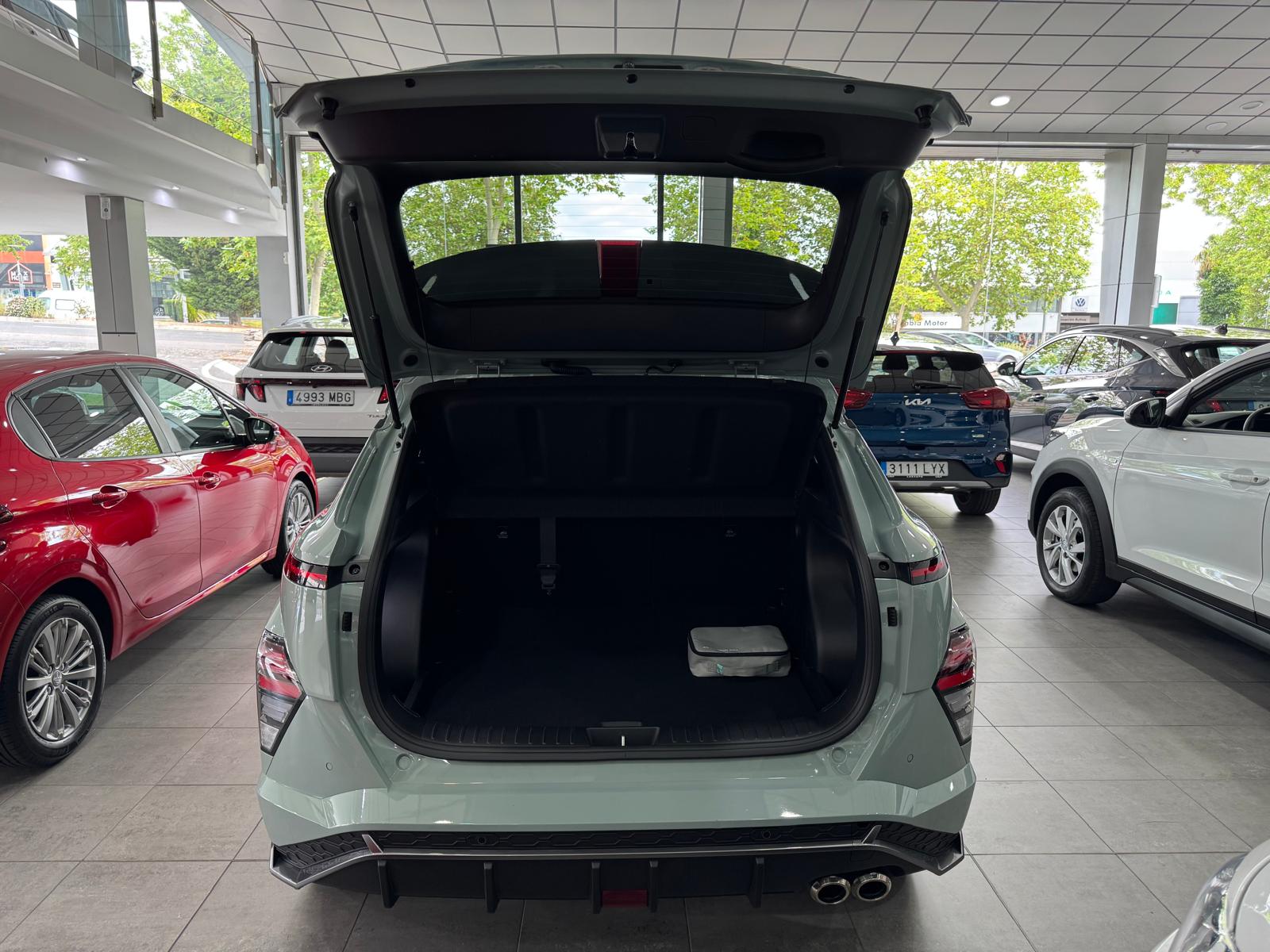 KONA - Kona HEV 1.6 GDI Nline DT - 9.126km